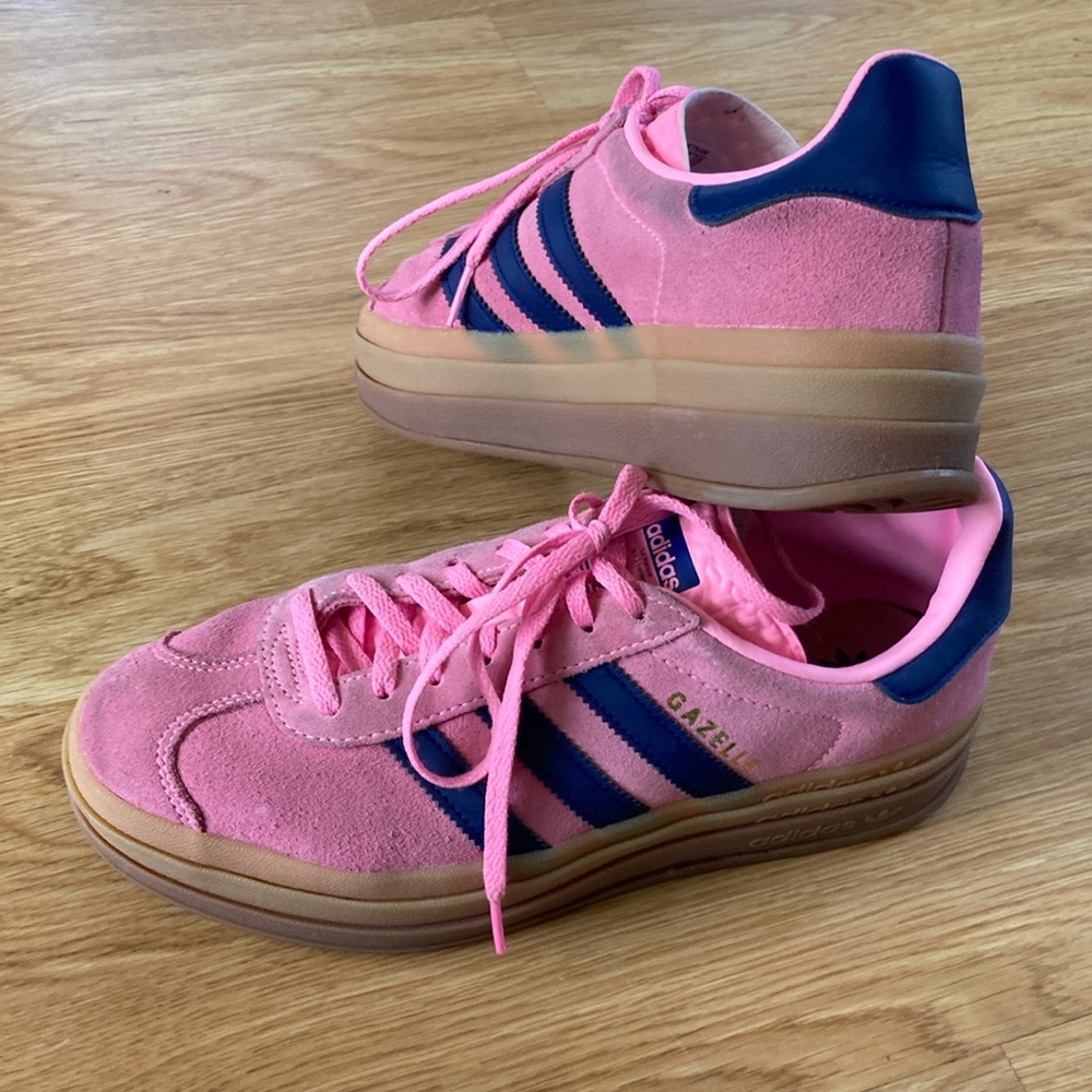 Adidas platform gazelle